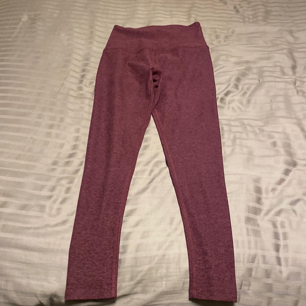Brand new without tags never worn BEYOND YOGA leggings size XS - Buttery soft